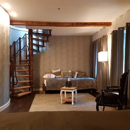 Bed and Breakfast La Ferme De 3*